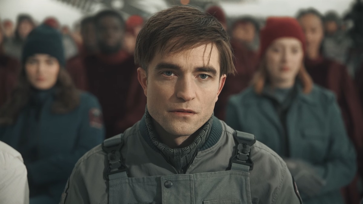 MICKEY 17 Robert Pattinson Learns He S Expendable In Awesome New