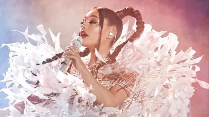 WICKED Set Video And Photos Give Us A Much Better Look At Ariana Grande As Glinda