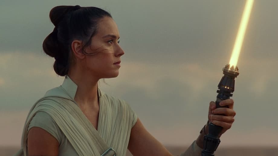 Rey-Skywalkers-Lightsaber-copy