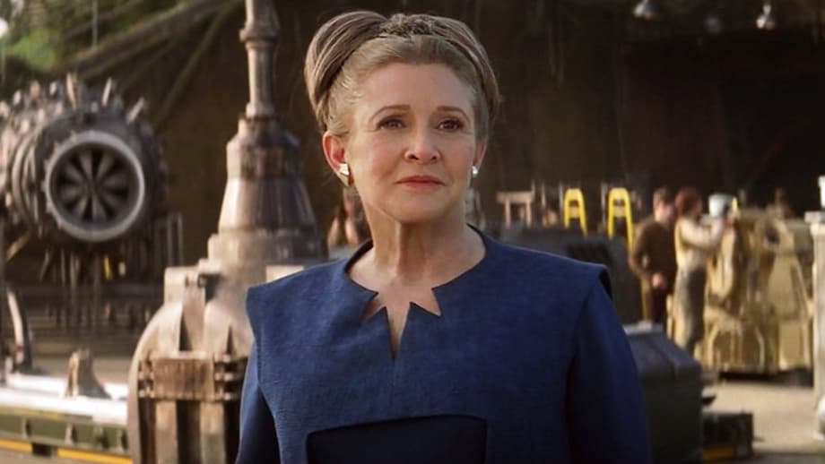 force-awakens-watching-video-Sixteen-By-Nine-Jumbo1600-v4