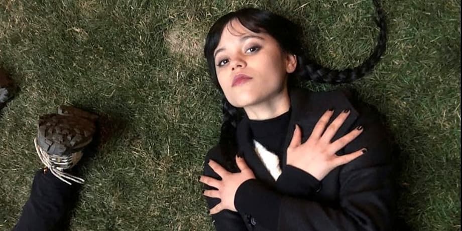 BEETLEJUICE 2: Get Your First Look At WEDNESDAY Star Jenna Ortega On Set