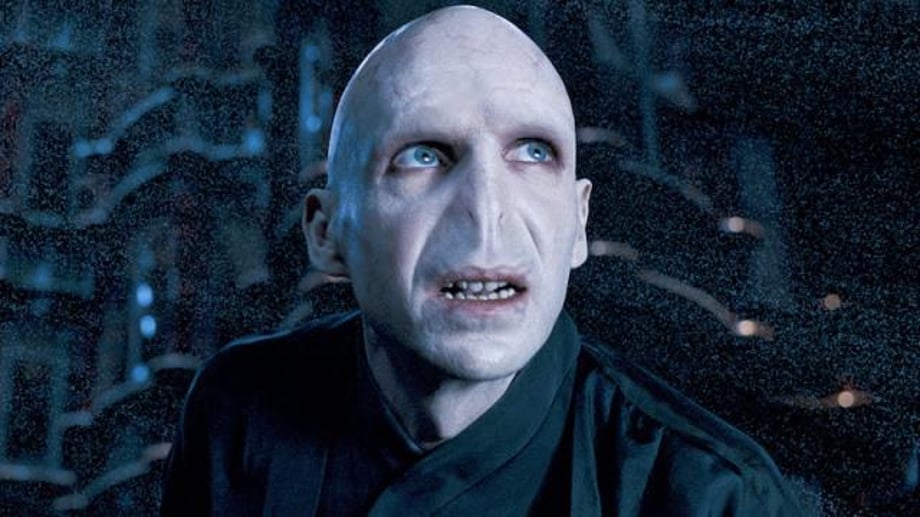 HARRY POTTER Star Ralph Fiennes Defends J.K. Rowling, Calling Abuse "Disgusting" And "Appalling"