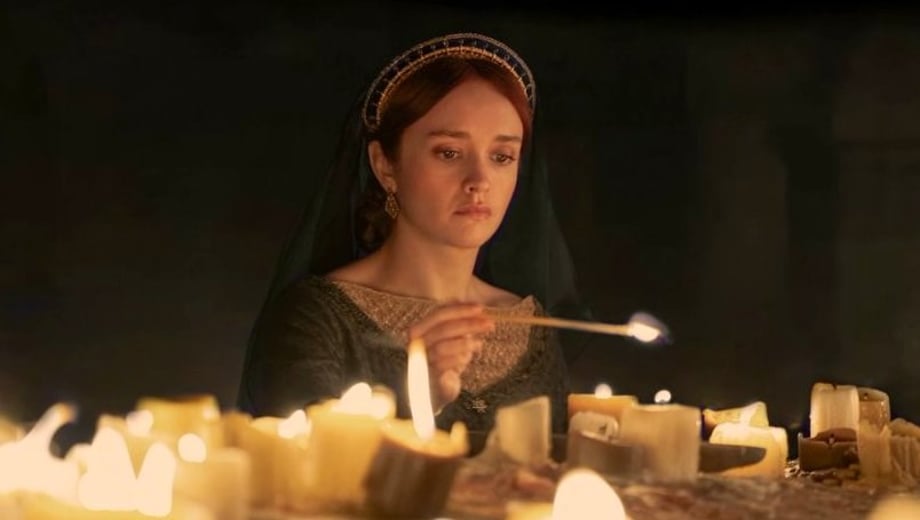 HOUSE OF THE DRAGON Star Olivia Cooke Was Disappointed When "Animalistic" Sex Scene Was Cut